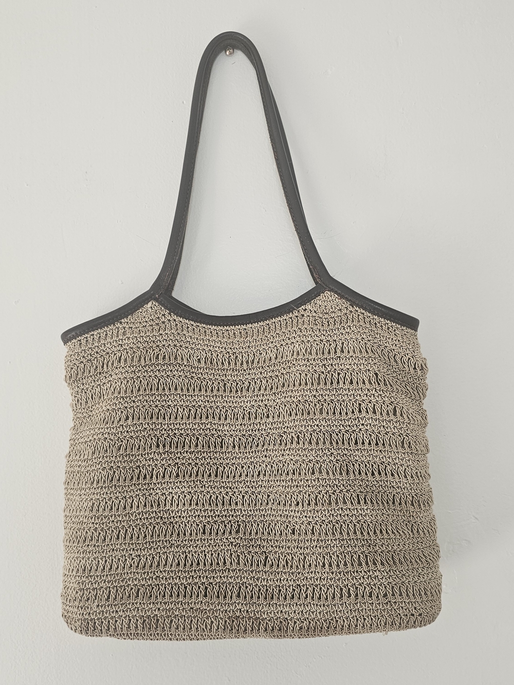 Neutral Crochet Tote with Dark Trim